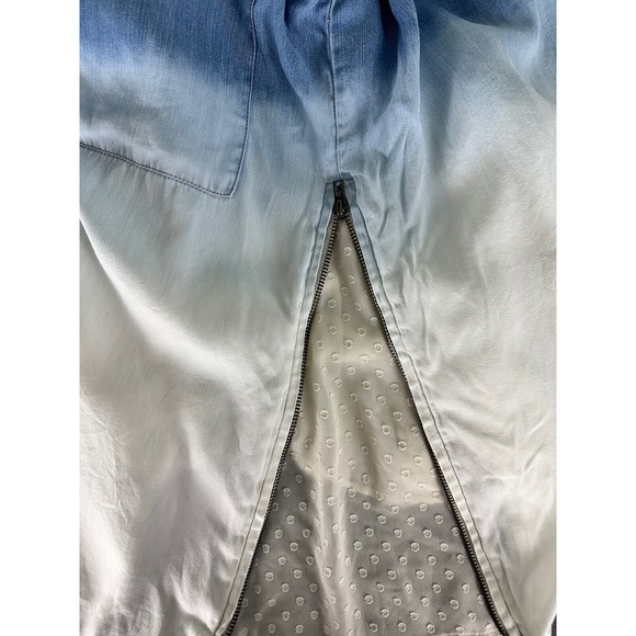 BKE Red Women's Long Sleeve Full Button Denim Ombre Shirt Top with Pockets L - Picture 3 of 6